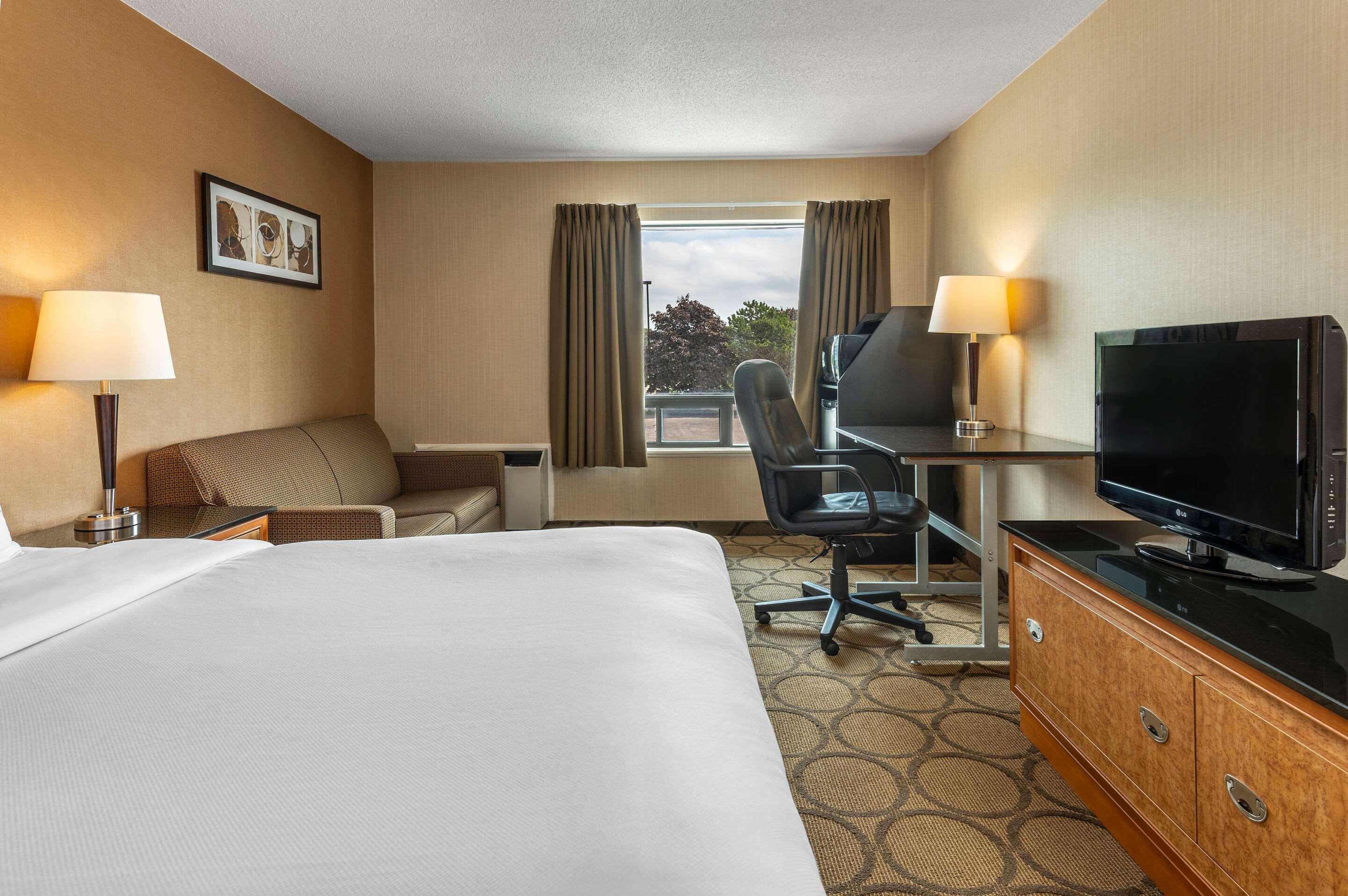 Comfort Inn Laval Esterno foto
