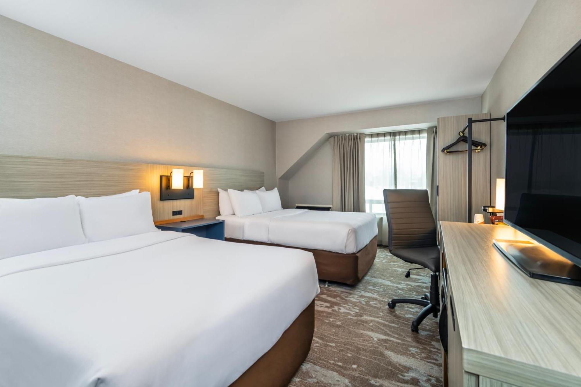 Comfort Inn Laval Esterno foto